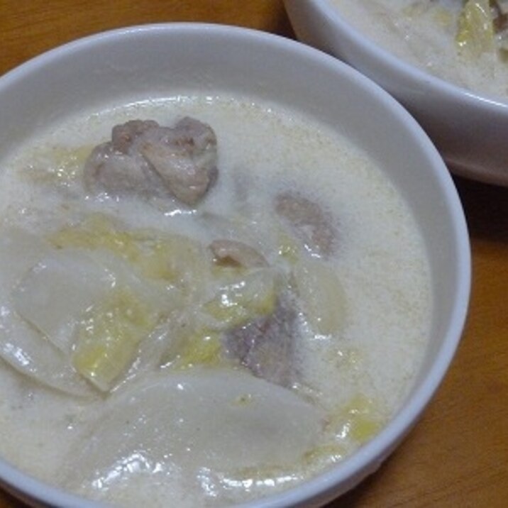 やわらかい白菜が美味！鶏白菜のミルク煮♪